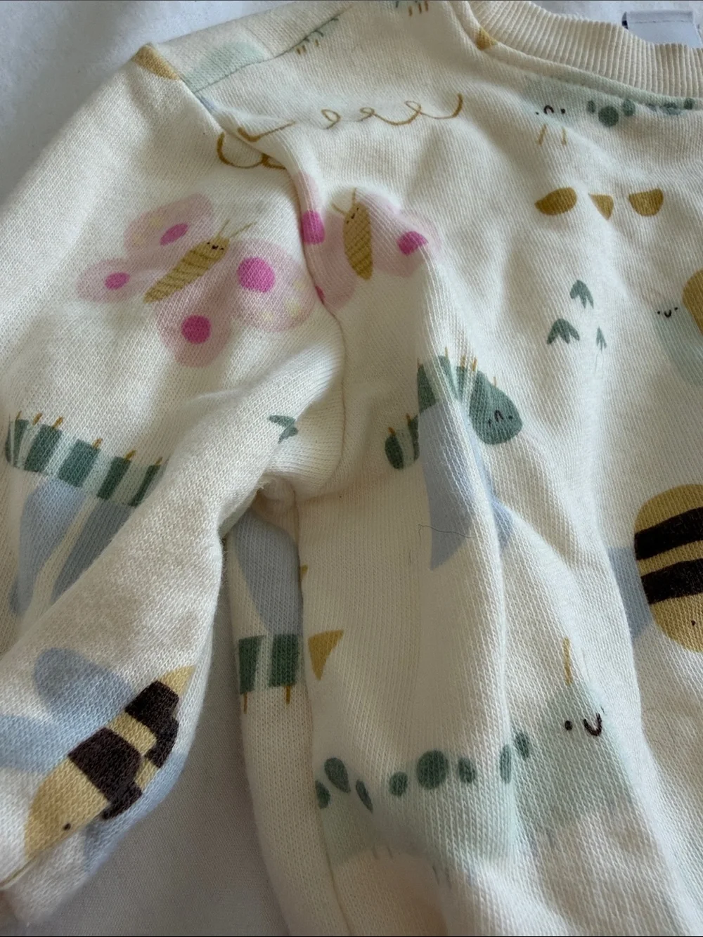 Old Navy Cream Bee & Flower Print Matching Set
